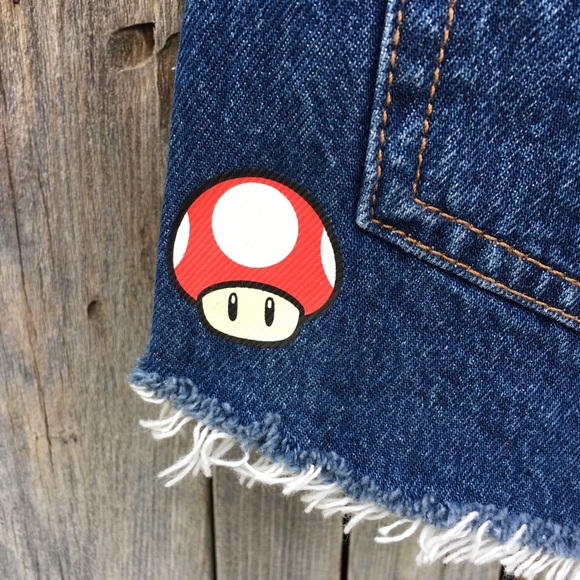 NWT Levi’s x Super Mario 501 Jean Shorts Blue 26 - Picture 12 of 15